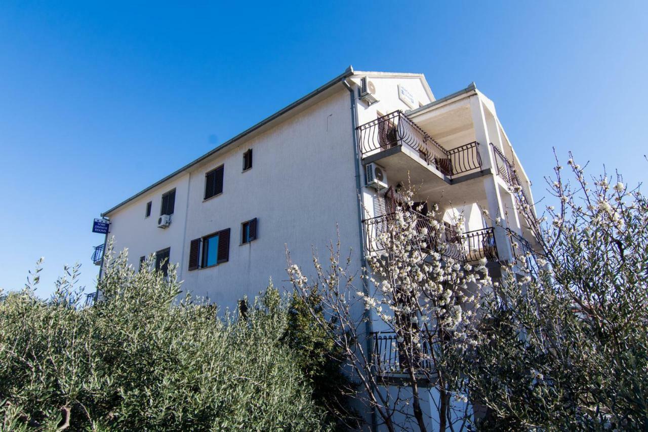Apartments Jozic Seget Vranjica Luaran gambar