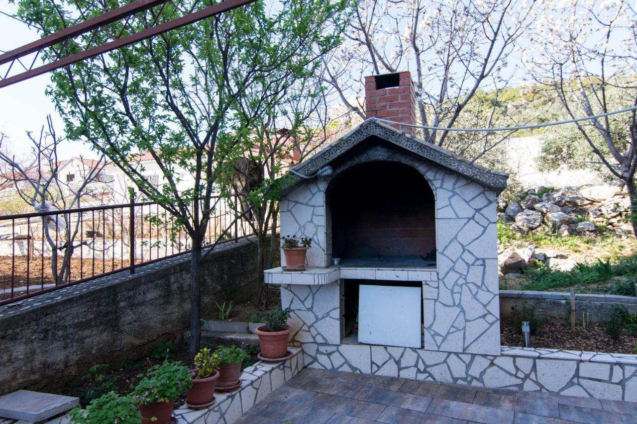 Apartments Jozic Seget Vranjica Luaran gambar