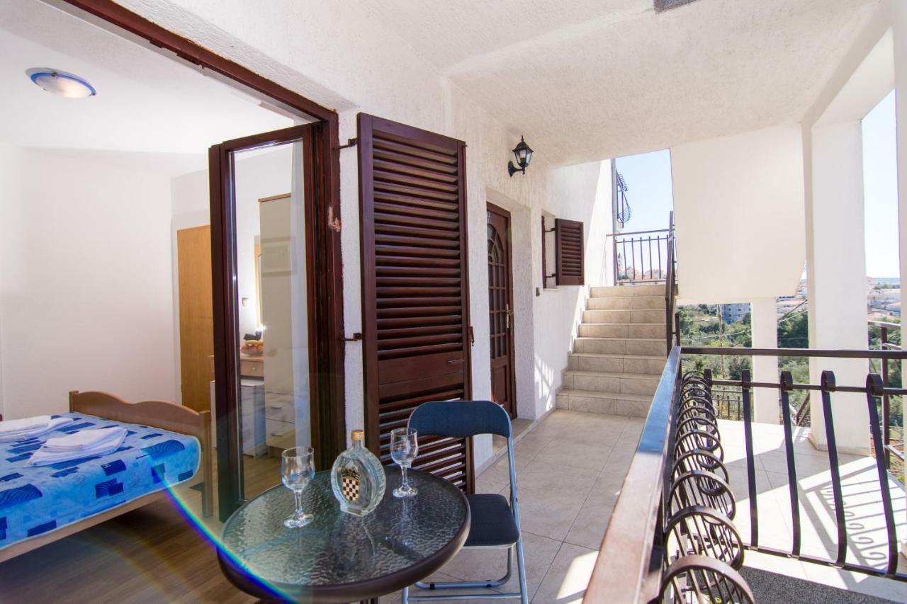 Apartments Jozic Seget Vranjica Luaran gambar