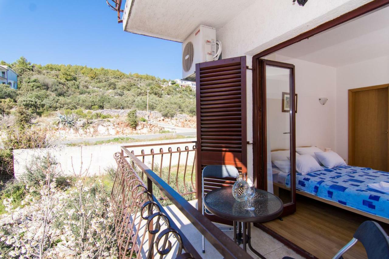 Apartments Jozic Seget Vranjica Luaran gambar